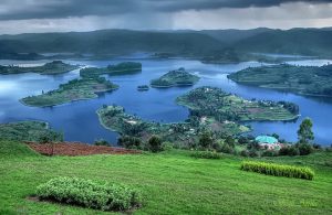 ארמון ווקאנדה של האגם אוגנדה bunyonyi Best גורילה טרקים ספארי באוגנדה & רואנדה